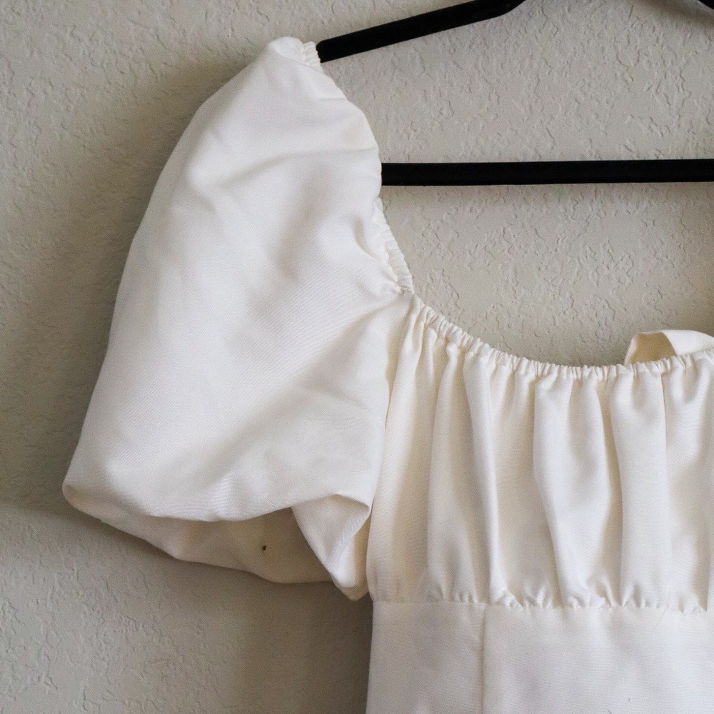 Gianni Bini White Puff Sleeve Mini Dress Big Bow Detail NWT